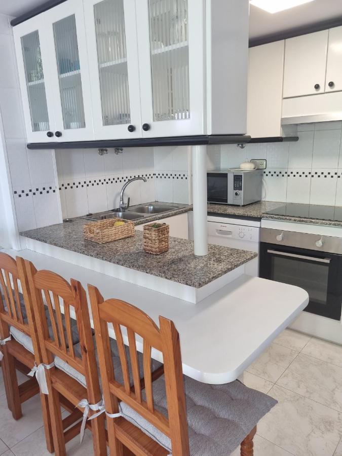Costa Daurada Apartaments - Paraisol 萨洛 外观 照片
